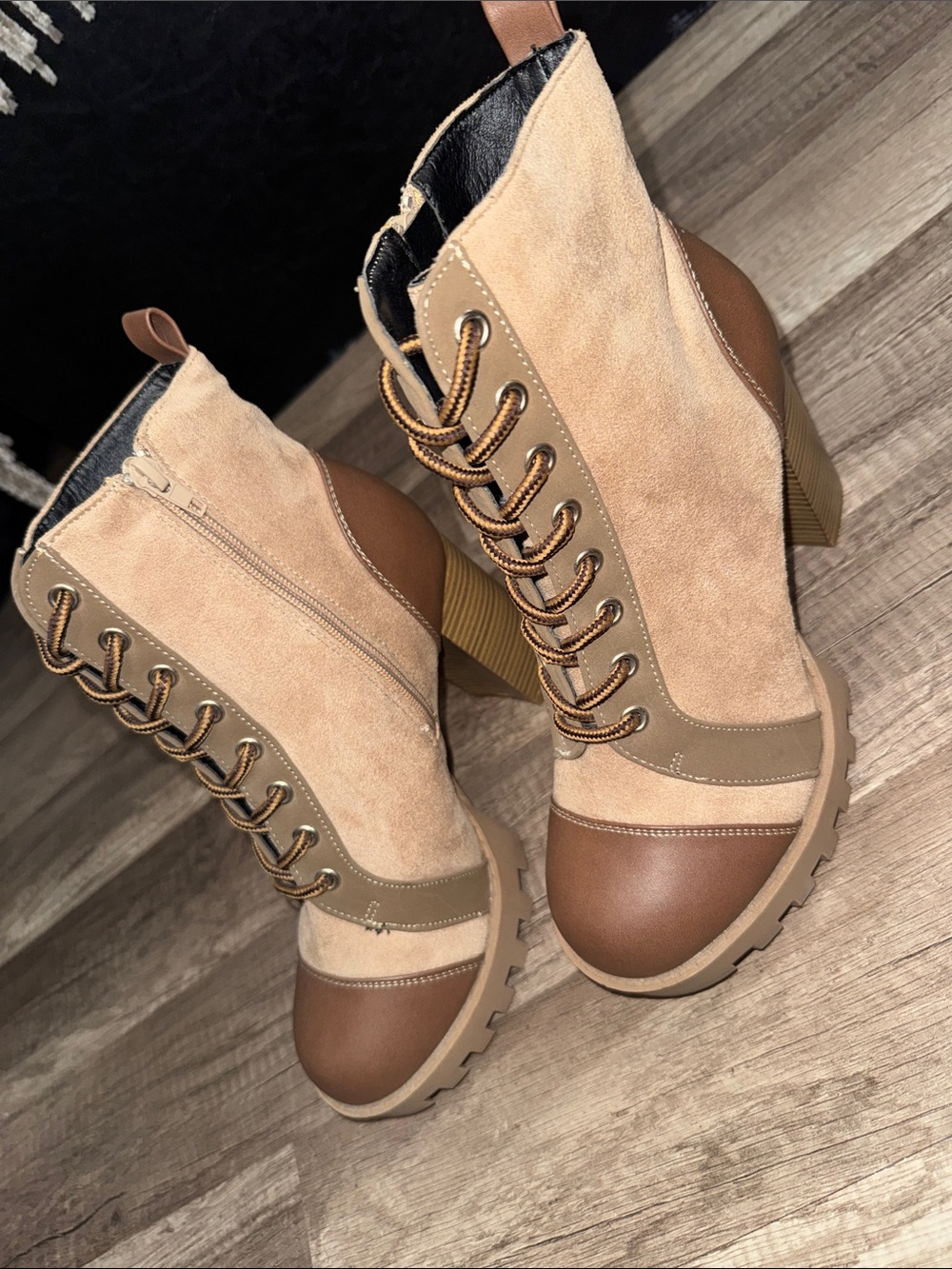Women’s Tan Lace-Up Block Heel Booties
